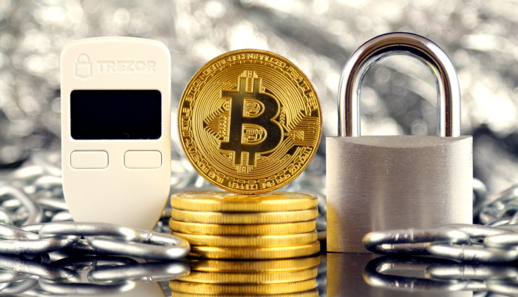 Imagem da matéria: Hacker quebra segurança da Trezor e ajuda usuário a recuperar US$ 2 milhões em criptomoedas