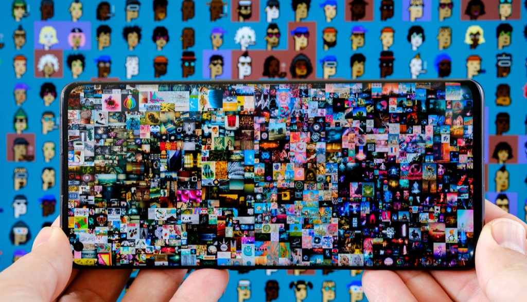 Imagem da matéria: Mercado de NFTs segue em alta mesmo após as criptomoedas derreterem