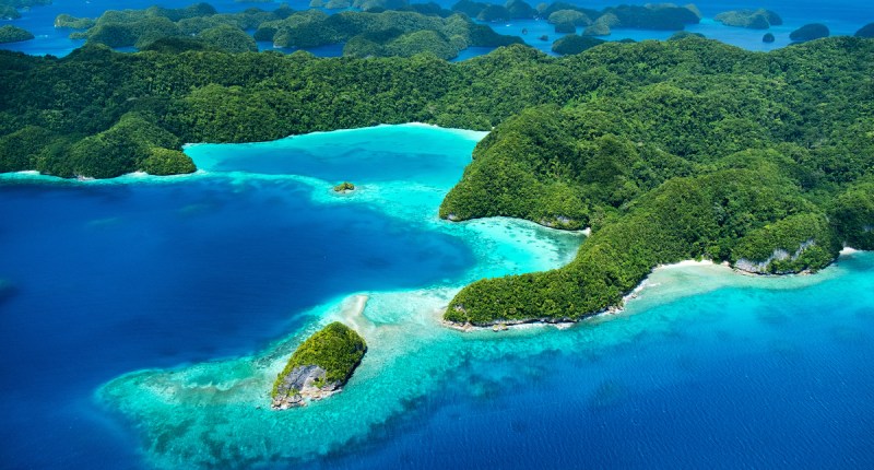 Imagem da matéria: Ilha paradisíaca recorre às criptomoedas para oferecer cidadania digital