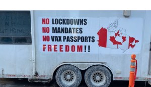 Imagem da matéria: Tribunal canadense congela milhões em fundos de manifestantes de comboio, incluindo Bitcoin