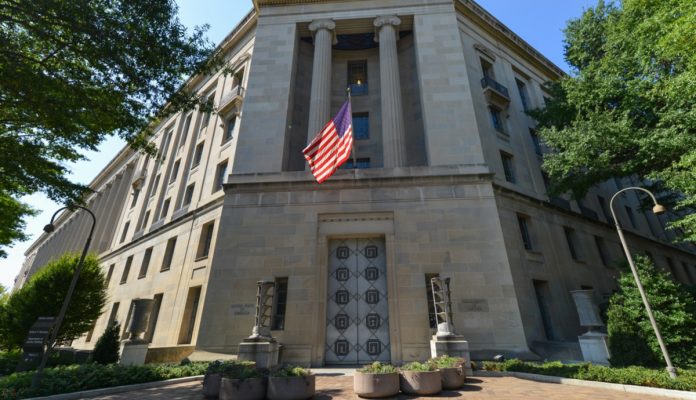 Imagem da matéria: EUA confiscam US$ 28 milhões em criptomoedas de ex-funcionário do governo canadense