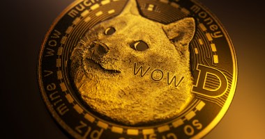 Imagem da matéria: Dogecoin faz 10 anos e chega a US$ 0,10 pela 1ª vez em um ano