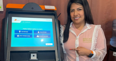 Imagem da matéria: Senadora pró-cripto instala caixa eletrônico de Bitcoin dentro do Senado do México