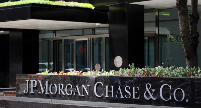 Imagem da matéria: CEO do JPMorgan elogia blockchain e DeFi e diz que banco não irá ficar para trás