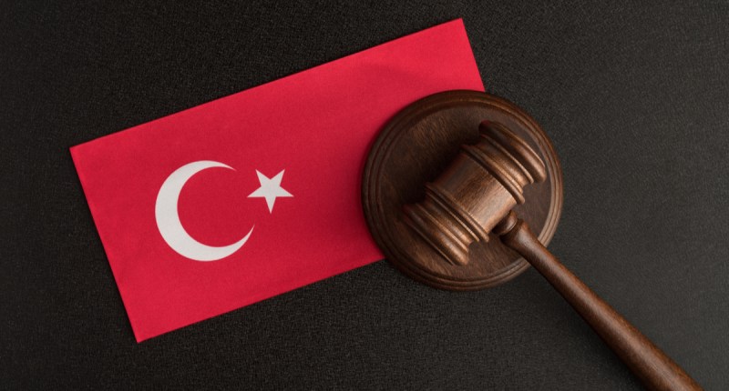 Imagem da matéria: Justiça da Turquia pede 40.000 anos de prisão a réus da corretora de criptomoedas Thodex