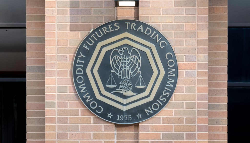 Imagem da matéria: Órgão de fiscalização dos EUA quer mais verbas para monitorar fraudes com criptomoedas