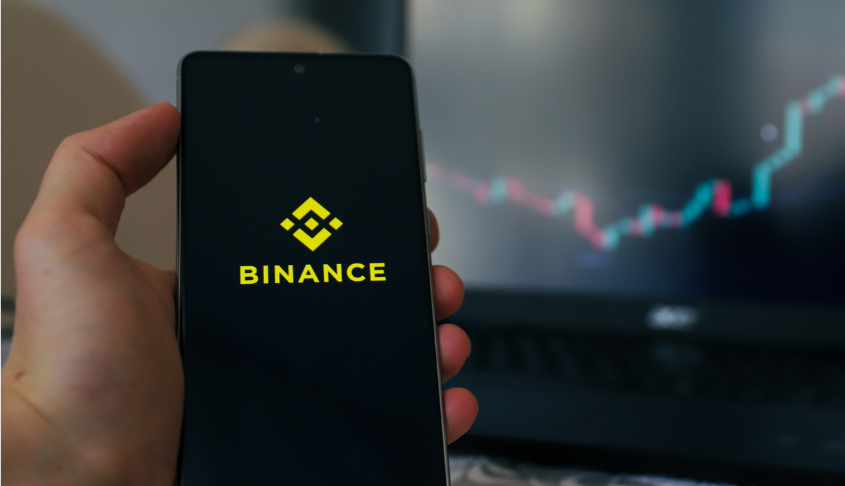 Binance Integra Stablecoin BUSD Com Avalanche E Polygon E Libera Saques ...