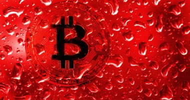 Imagem da matéria: Bitcoin (BTC) cai 4% em uma hora e encosta nos US$ 36 mil em dia de sangria no mercado