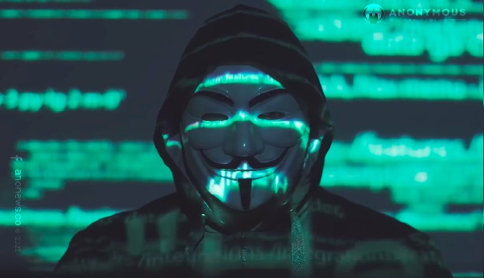 Homem de máscara Anonymous em vídeo no Youtube