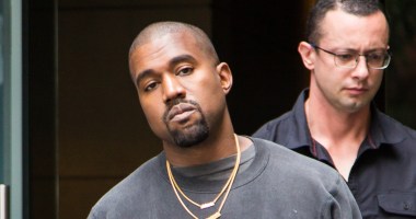 Imagem da matéria: Após se dizer contra NFTs, rapper Kanye West agora prepara lançamento de tokens não-fungíveis