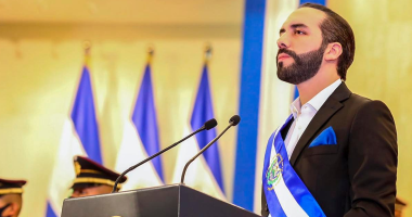Imagem da matéria: Fã de Bitcoin, Nayib Bukele comemora reeleição como presidente de El Salvador