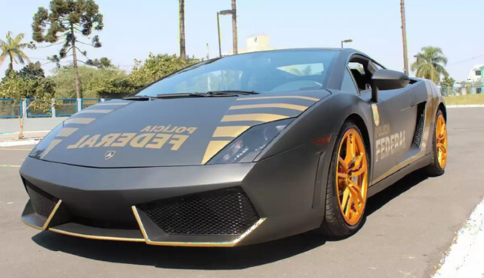 Imagem da matéria: Lamborghini do Rei do Bitcoin é arrematada em leilão por R$ 845 mil
