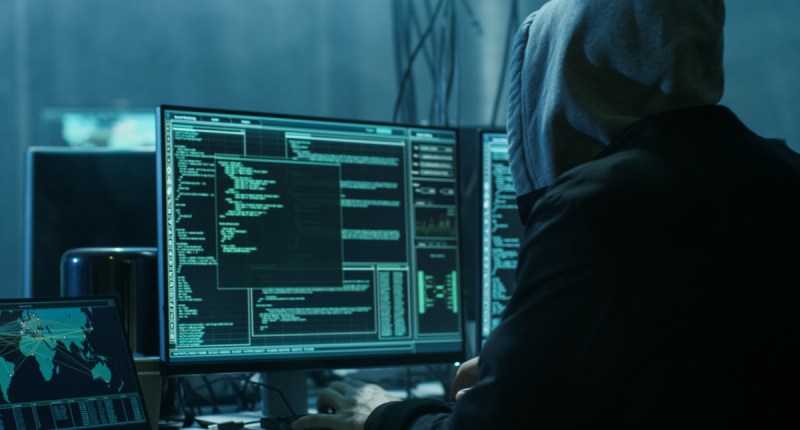 Imagem da matéria: Manhã Cripto: Ex-diretor da FTX pode fechar acordo de delação premiada; hackers usam ChatGPT para invadir computadores