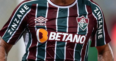 Imagem da matéria: Betano, que patrocina Fluminense e Atlético, trava saques e não paga clientes