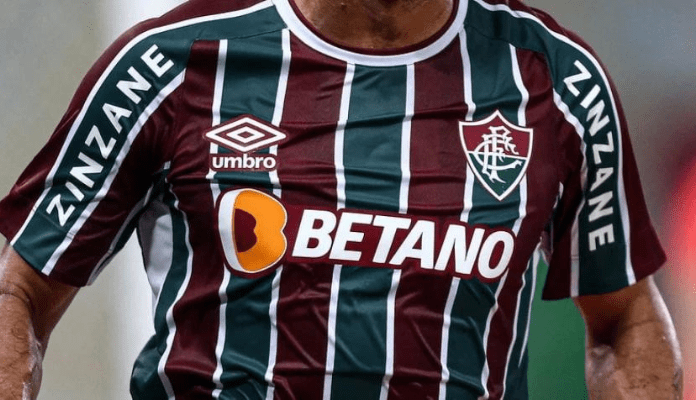 Imagem da matéria: Betano, que patrocina Fluminense e Atlético, trava saques e não paga clientes