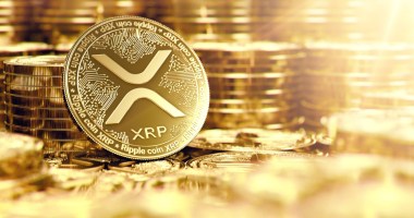 Imagem da matéria: XRP salta 11% após saque misterioso de 300 milhões de tokens da Binance