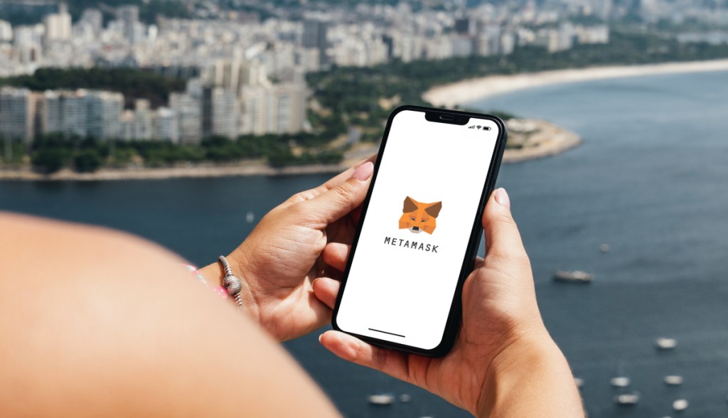 Imagem da matéria: MetaMask integra PIX e libera compra de criptomoedas com real dentro da carteira