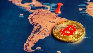 moeda de bitcoin sobre o mapa da america latina