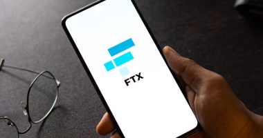 Imagem da matéria: FTX 2.0: novo da CEO da corretora estuda volta da empresa às atividades