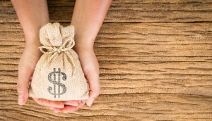 Imagem da matéria: Manhã Cripto: Capitual recebe investimento; EUA investigam banco cripto e MicroStrategy tem prejuízo com Bitcoin