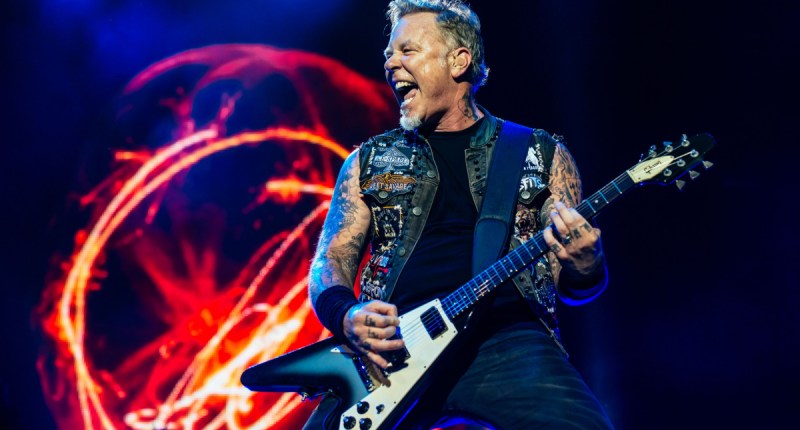 Imagem da matéria: Metallica faz alerta sobre golpes com criptomoedas após anúncio de novo álbum