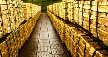 Imagem da matéria: Preço do ouro chega perto de recorde histórico e turbina stablecoins pareadas ao metal precioso