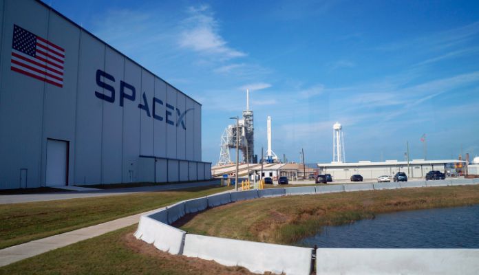 Imagem da matéria: Como a SpaceX revolucionou a corrida ao espaço e se tornou peça central na economia do futuro | Opinião