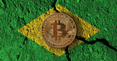 Imagem da matéria: Fundos cripto do Brasil vão na contramão do mercado e encolhem R$ 244 milhões em 2023