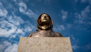 Imagem da matéria: Novo documentário vai investigar o mistério de Satoshi Nakamoto, criador do Bitcoin