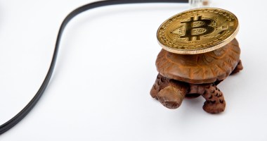 Imagem da matéria: Bitcoin fica quase duas horas sem bloco após dificuldade de mineração atingir nível mais alto da história