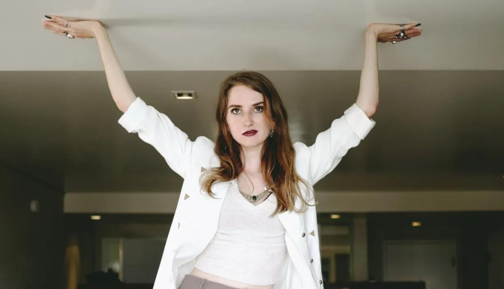 Imagem da matéria: Hackers da Bitfinex fecham acordo para entregar bilhões em Bitcoin para governo dos EUA