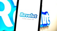Celualr mostra logotipo da Revolut