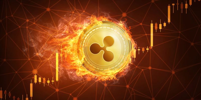 XRP se destaca com ganho de 113% no ano, enquanto Bitcoin e Ethereum quase apagam retorno anual