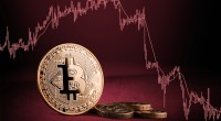 Imagem da matéria: Bitcoin, Ethereum e Solana desabam e R$ 1 bilhão são liquidados do mercado em uma hora