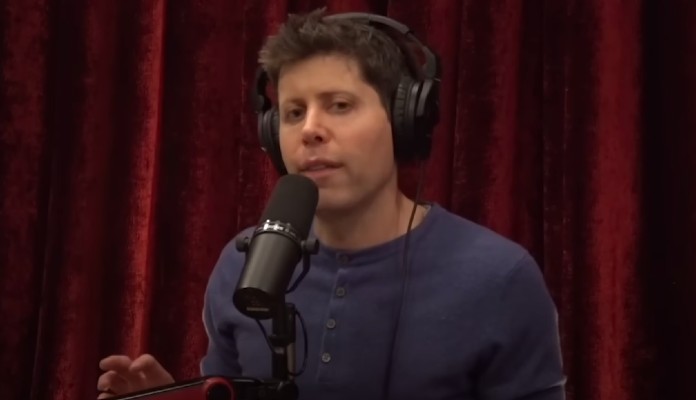 Sam Altman durante entrevista ao podcast de Joe Rogan nos EUA