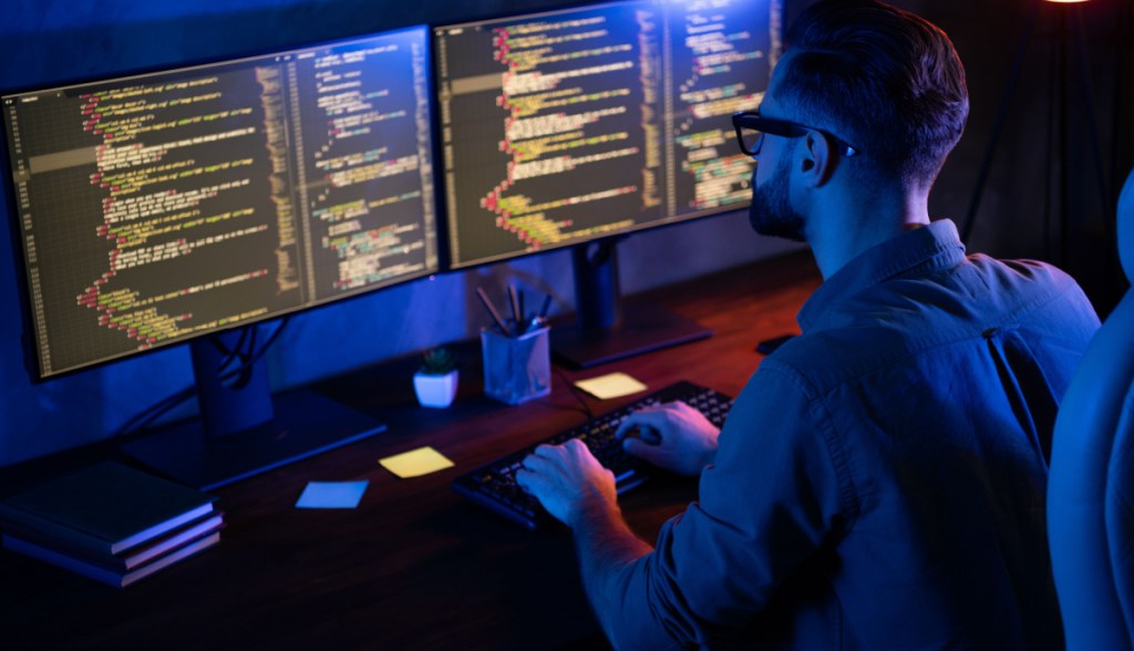 Imagem da matéria: FGV se une à Ripple para lançar 4ª edição do Desafio de Dados de Moedas Digitais