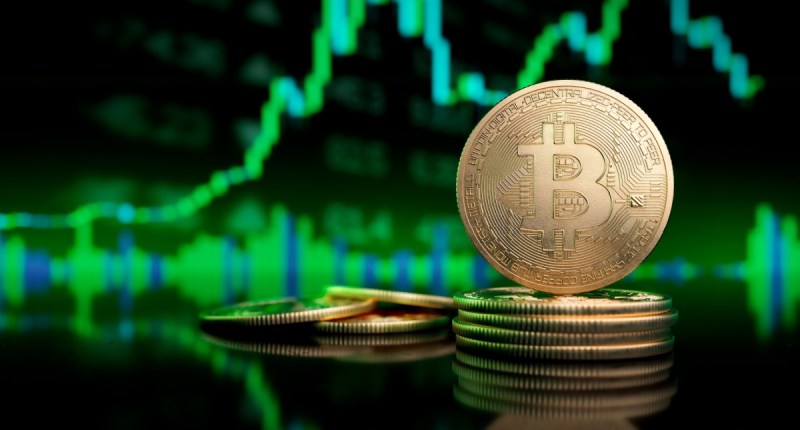 Imagem da matéria: Bitcoin fecha 1º trimestre com alta de 66% e novo recorde de preço