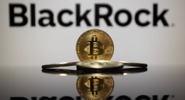 Imagem da matéria: Manhã Cripto: Bitcoin e Ethereum abrem em queda e BlackRock supera Grayscale em número de BTC sob custódia