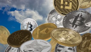 moedas diversas caindo do céu