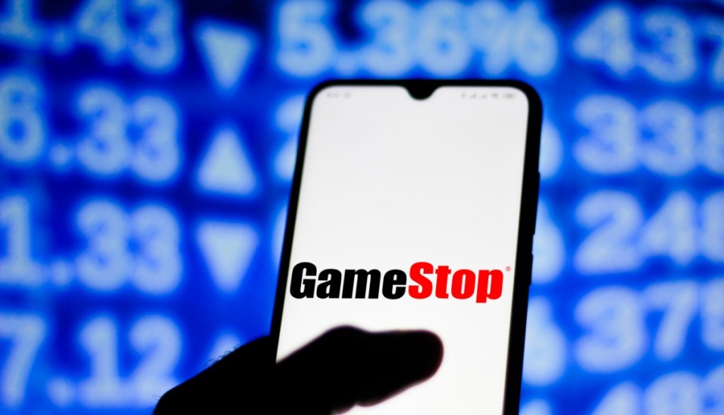 Imagem da Notícia: Trader transforma US$ 27 mil em US$ 2 milhões ao antecipar alta da GameStop