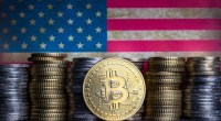 Imagem da matéria: Governo dos EUA envia R$ 1,4 bilhão em Bitcoin para a Coinbase — mais vendas?