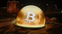 Imagem da matéria: Bitcoin dominou a Esfera de Las Vegas — mas onde está o Dogwifhat?