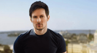 ao ar livre, Pavel Durov, fundador do Telegram, posa pra foto