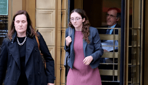 Imagem da matéria: Caroline Ellison pega 2 anos de prisão por crimes na FTX e Alameda