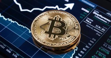 Imagem da matéria: Manhã Cripto: Bitcoin se consolida em US$ 75 mil em dia de corte de juros nos EUA