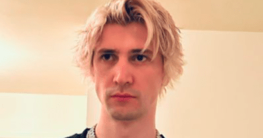 streamer xQc é fotografado