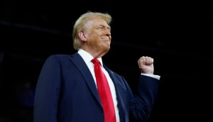 Imagem da matéria: Investimento de US$ 2 bilhões criou ligação entre Donald Trump e Binance e perdão a CZ era forte rumor no setor