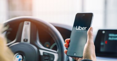 Imagem da matéria: Golpista rouba R$ 1,8 milhão em criptomoedas se passando por motorista da Uber