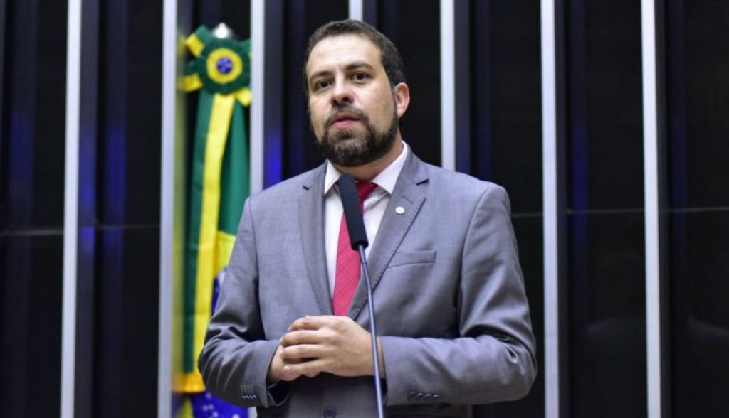 Imagem da matéria: Boulos aciona MPF para investigar empresa que escaneia íris em troca de criptomoedas