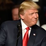 Trump diz não saber quem é CZ após conceder perdão ao ex-CEO da Binance